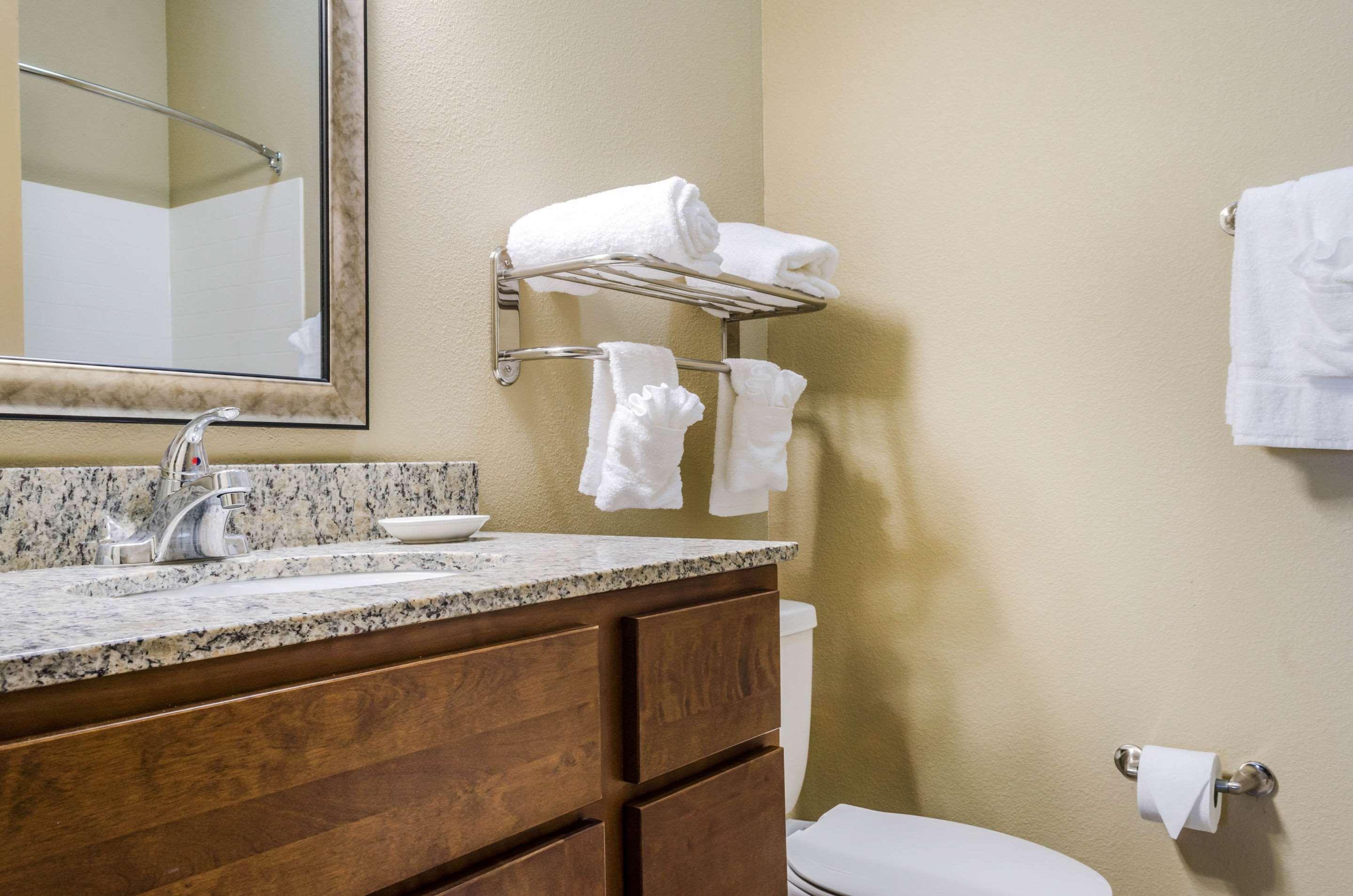 Mainstay Suites Hackberry Sportsman'S Lodge Esterno foto