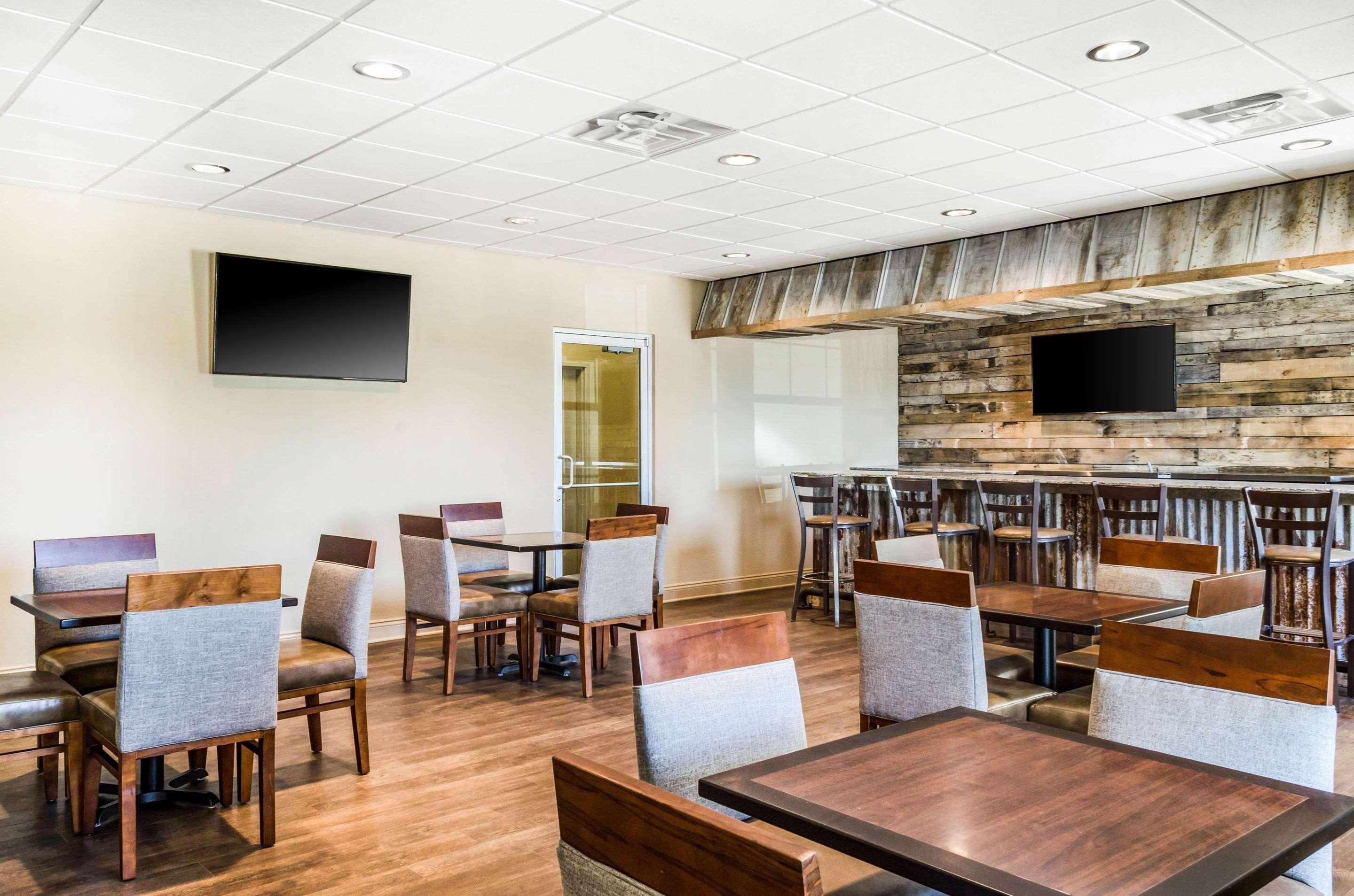 Mainstay Suites Hackberry Sportsman'S Lodge Esterno foto