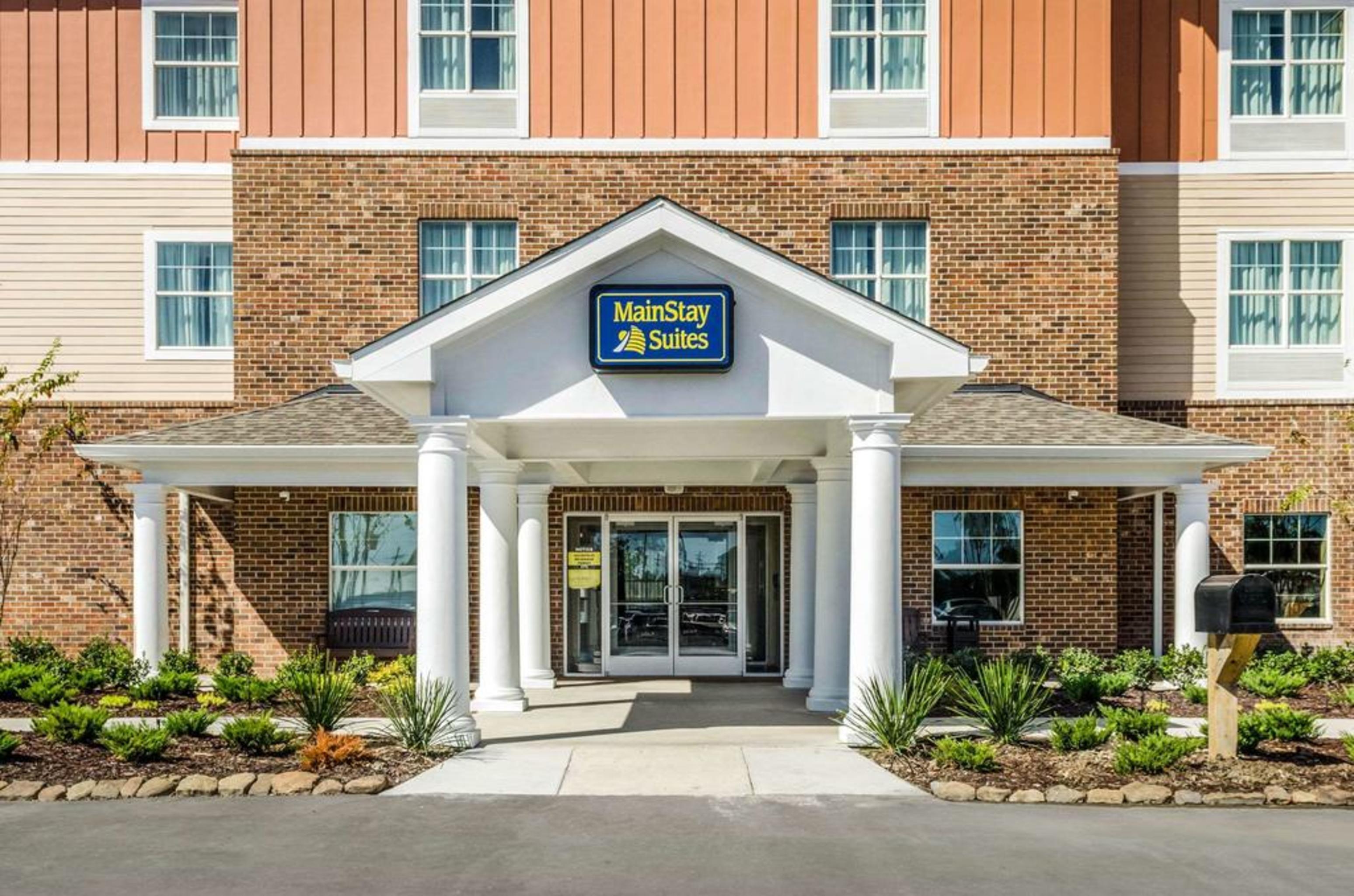 Mainstay Suites Hackberry Sportsman'S Lodge Esterno foto
